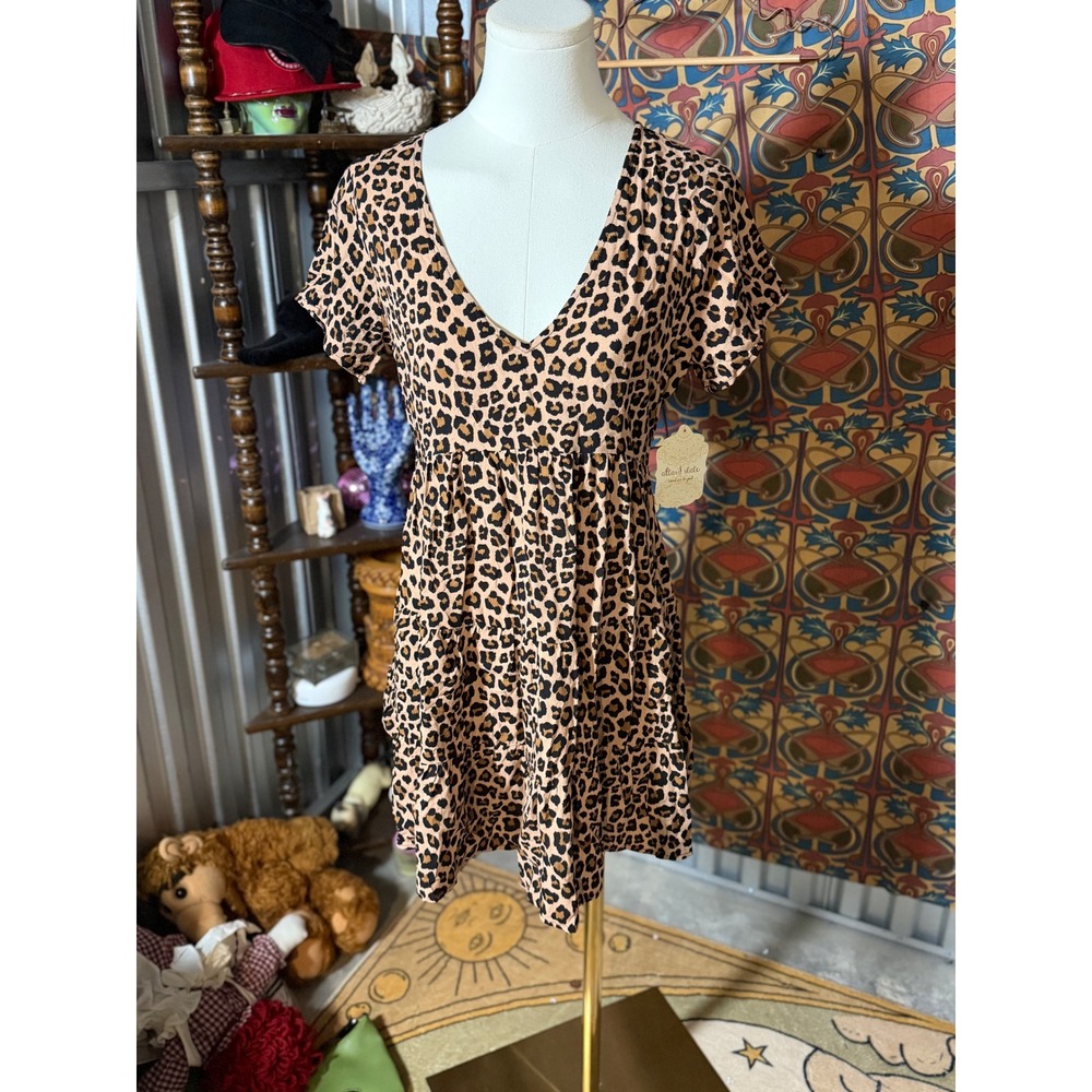 Altar State‎ Tan Leopard Print Short Sleeve V Neck Mini Dress Size S